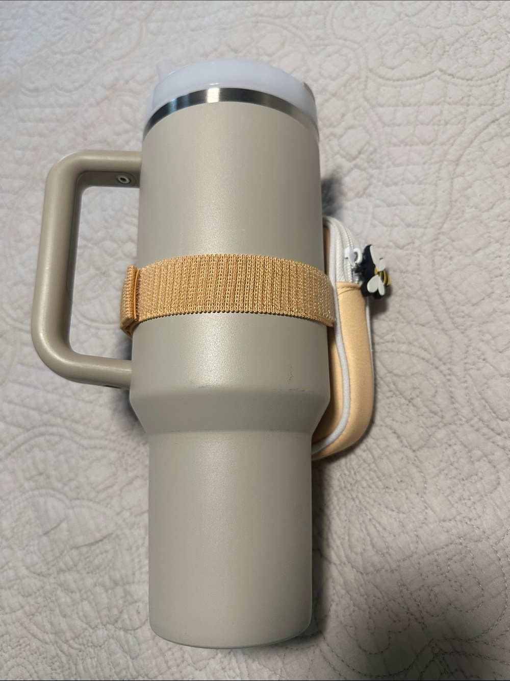 Stanley Beige Travel Mug with Winnie the Pooh Daisy Pouch - Picture 5 of 8